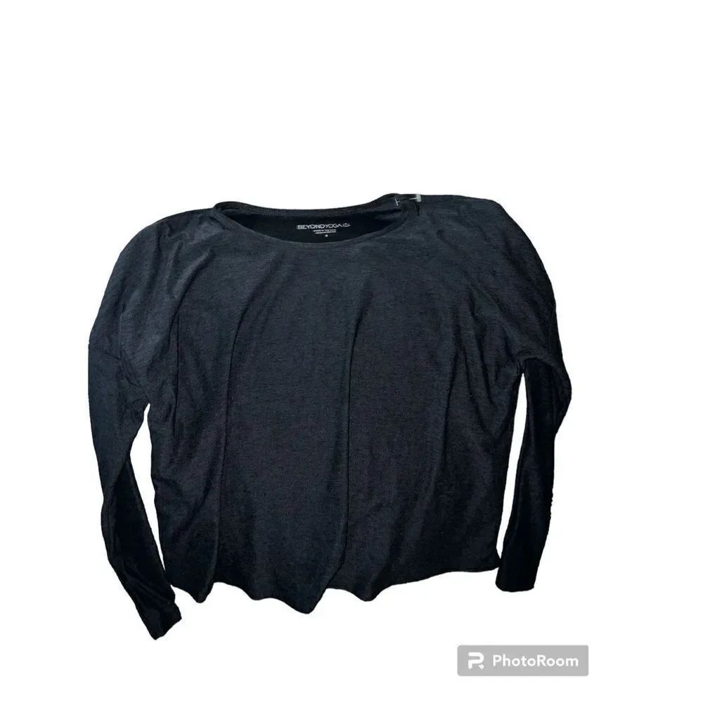 ✨BEYOND YOGA
Morning Light Cropped Pullover✨ - Picture 2 of 6